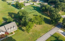 Lot 17 & 18 Point Royal LOOP, Charleston, AR 72933