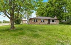 8500 Tasker Road, Bellevue, MI 49021