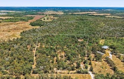 388 The Forest RD, Dale, TX 78616