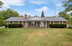 2644 Mount Eaton Road S, Dalton, OH 44618