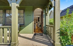 1760 Gwinn St E, Monmouth, OR 97361