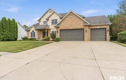324 Keystone Drive, Chatham, IL 62629