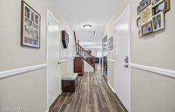 18 Lexington Circle, Matawan, NJ 07747
