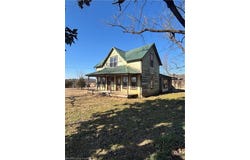 4711 Old Military RD, Paris, AR 72855