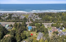 TL7900 Piano Ct, Depoe Bay, OR 97341