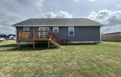 217 Karen Circle, Seymour, MO 65746