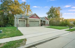8914 Wheat Drive, Troy, IL 62294