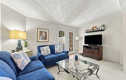 1301 Timberidge Dr, Bethel Park, PA 15102