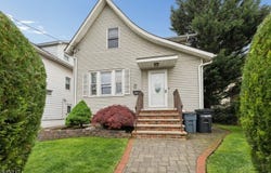 145 Terhune Ave, Passaic City, NJ 07055-4445