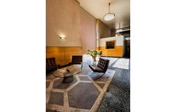 6040 BLVD E, West New York, NJ 07093-3825
