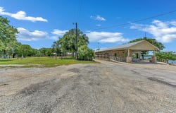 566 Selma Road, Bowie, TX 76230