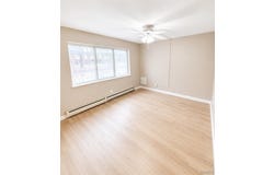 7634 Hazelcrest Drive, Hazelwood, MO 63042