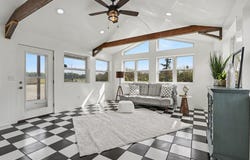724 W Colon Road, Bronson, MI 49028