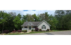 201 Estate Drive, Chester, IL 62233
