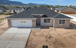 910 E Remington Rd, Enoch, UT 84721