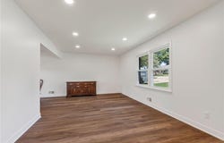 1006 Orrington Place, Lee's Summit, MO 64081