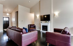 4452 WENDOVER St, Eugene, OR 97404