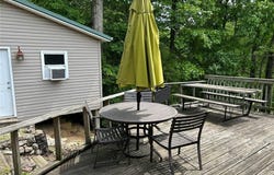 438 Little Dogwood Lake Road, Burfordville, MO 63739