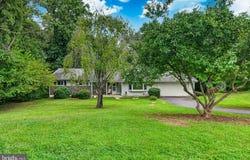 905 RIDLEY CREEK Drive, MEDIA, PA 19063