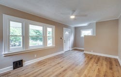 925 E 224th Street, Euclid, OH 44123