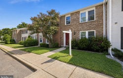 914 MERRIDALE Boulevard, MOUNT AIRY, MD 21771