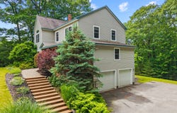 20 Ambrose Circle, Gray, ME 04039