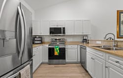 601 Hillside Dr., North Myrtle Beach, SC 29582