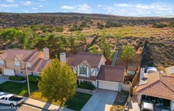 39317 Beacon Lane, Palmdale, CA 93551