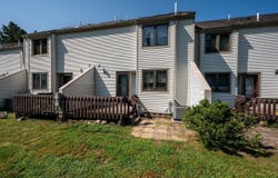 202 Route 27, Raymond, NH 03077