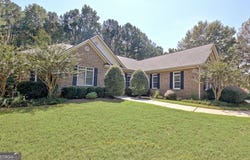 175 Donegal Drive, Tyrone, GA 30290
