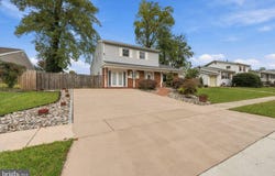 24 ARDMORE Road, NEWARK, DE 19713