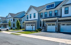 14 Hyacinth Lane, Monroe, NJ 08831