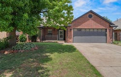 1608 Redtail Hawk, Edmond, OK 73003