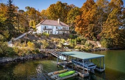 516 Hillandale Road, Seneca, SC 29672