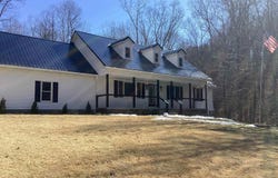 16 Mountain Aire Boulevard, Elkins, WV 26241