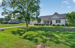 42 Summertree, Douglas, GA 31535