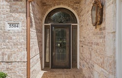 5504 Plata Lane, Benbrook, TX 76126