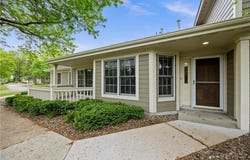 809 Ivy Lane, Eagan, MN 55123