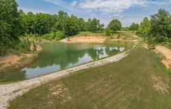 N Indian Hill Rd, Hawesville, KY 42348