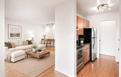 3 Commodore DR, Emeryville, CA 94608