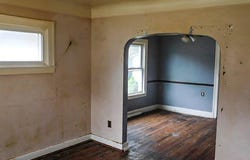 387 W Maxlow Avenue, Hazel Park, MI 48030