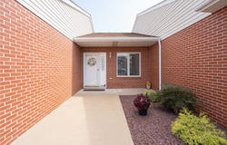 756 Everview Ln, Derry, PA 15627