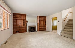 4325 McKee Drive, Whitehall, PA 15236