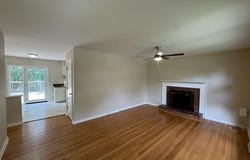 302 BURNLEY DR, STAUNTON, VA 24401