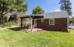 1017 Girard Rd, Whitehall, PA 15227