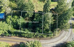 East Bay Rd, NorthBend, OR 97459