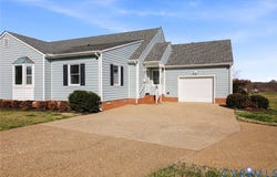327 Prestige Pl Unit#B, Colonial Heights, VA 23834