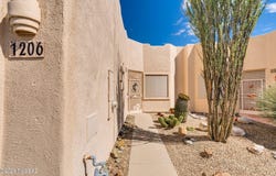 1206 N Laramie Lane, Green Valley, AZ 85614
