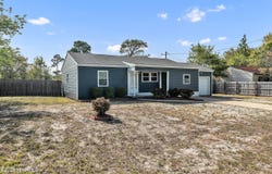 33 Riegel Drive, Hubert, NC 28539