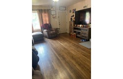 10484 N Glendale Rd, Robinson, IL 62454